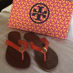 AUTHENTIC TORY BURCH THORA
